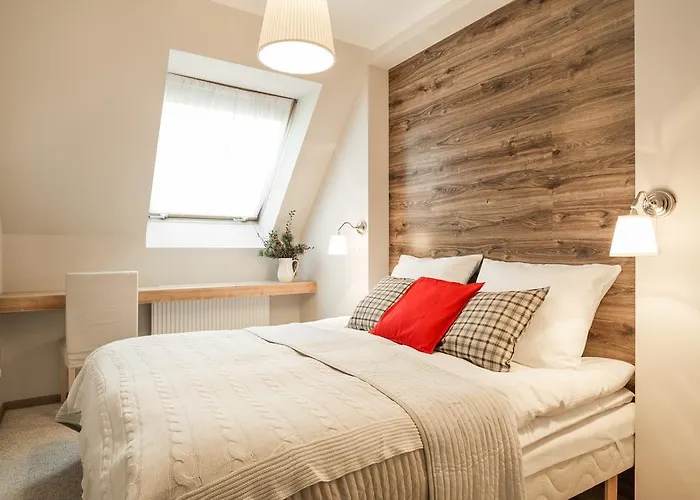 Udanypobyt Kominkowe