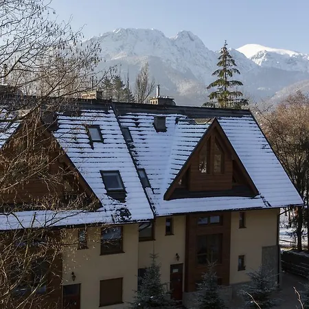 Udanypobyt Kominkowe